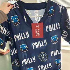 Women’s Phillies scrub top